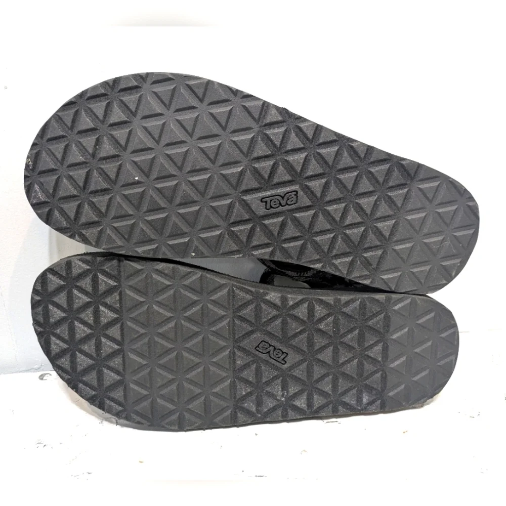 Teva Original Universal‎ Sandal For Men Gray Black Size 12 Water Vacation Beach